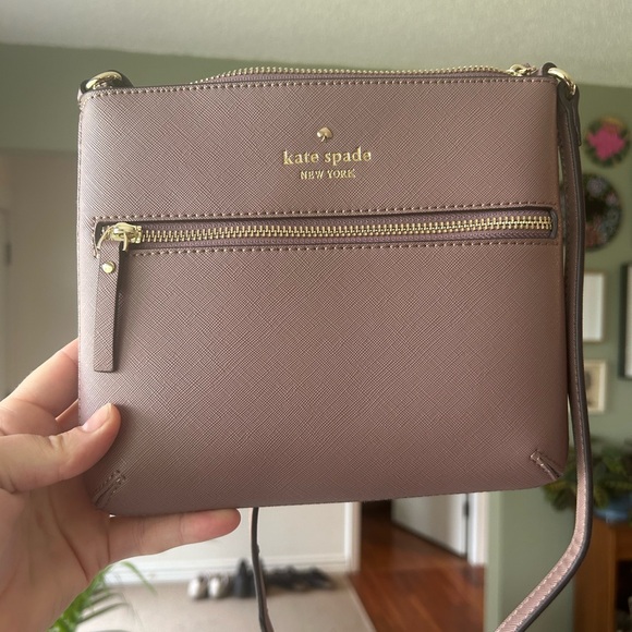 NWOT Kate Spade cross body - Picture 3 of 4
